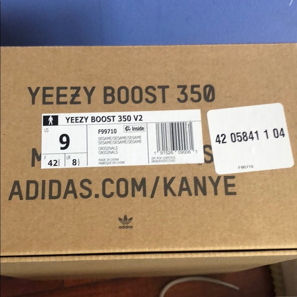 Adidas Yeezy Boost 350 V2 - Picture 1 of 8